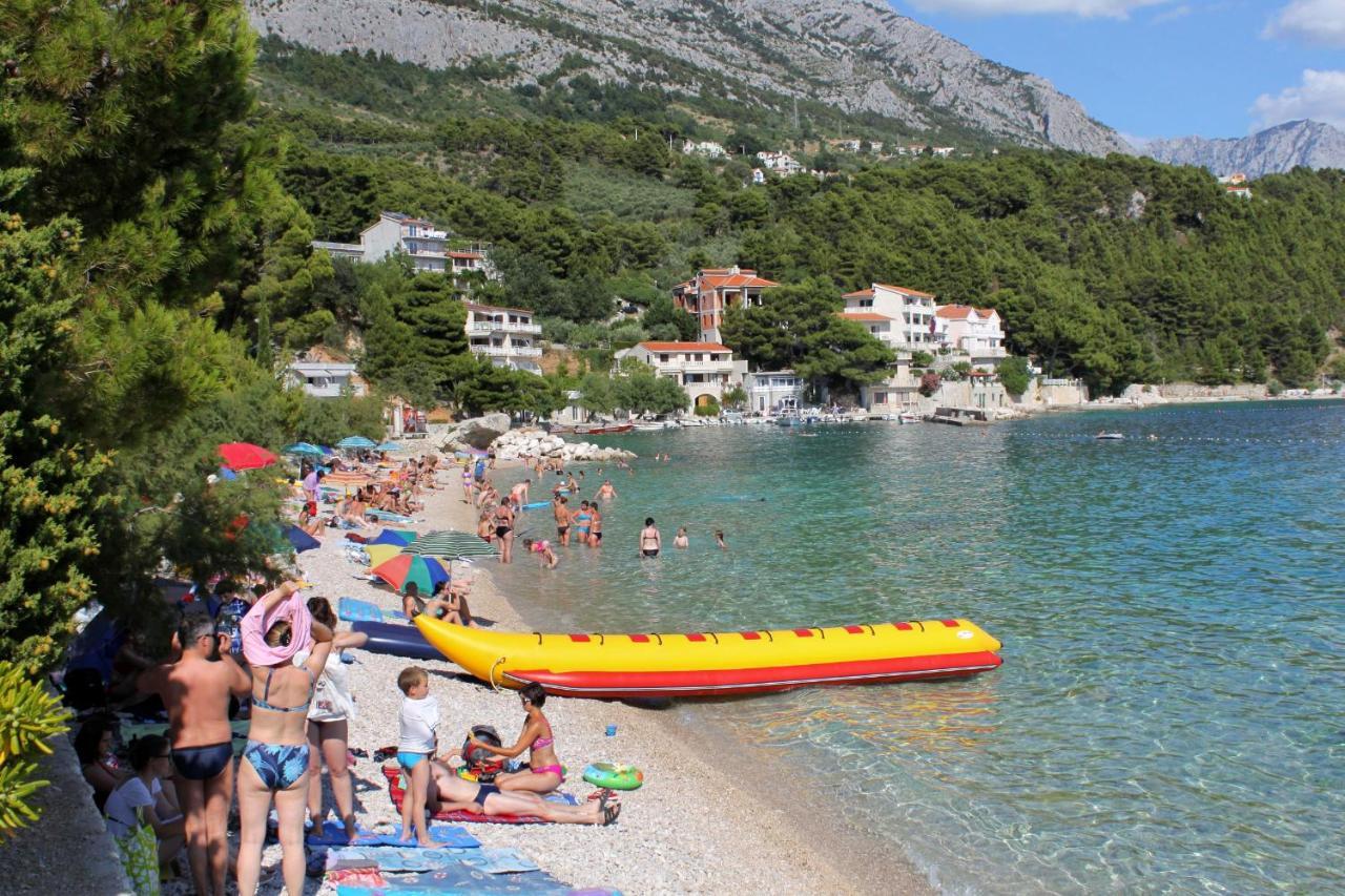 Family friendly apartments with a swimming pool Baska Voda, Makarska - 12442 Exteriör bild