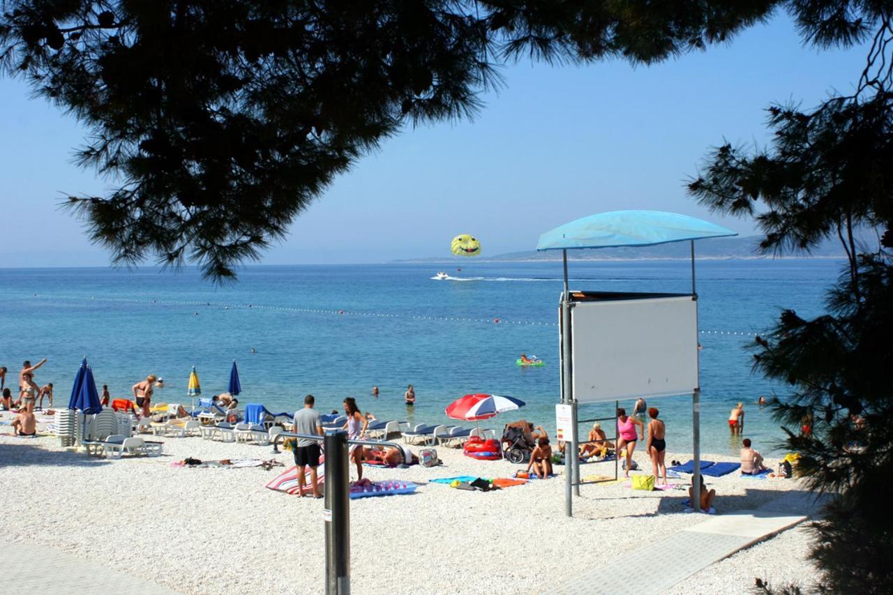 Family friendly apartments with a swimming pool Baska Voda, Makarska - 12442 Exteriör bild