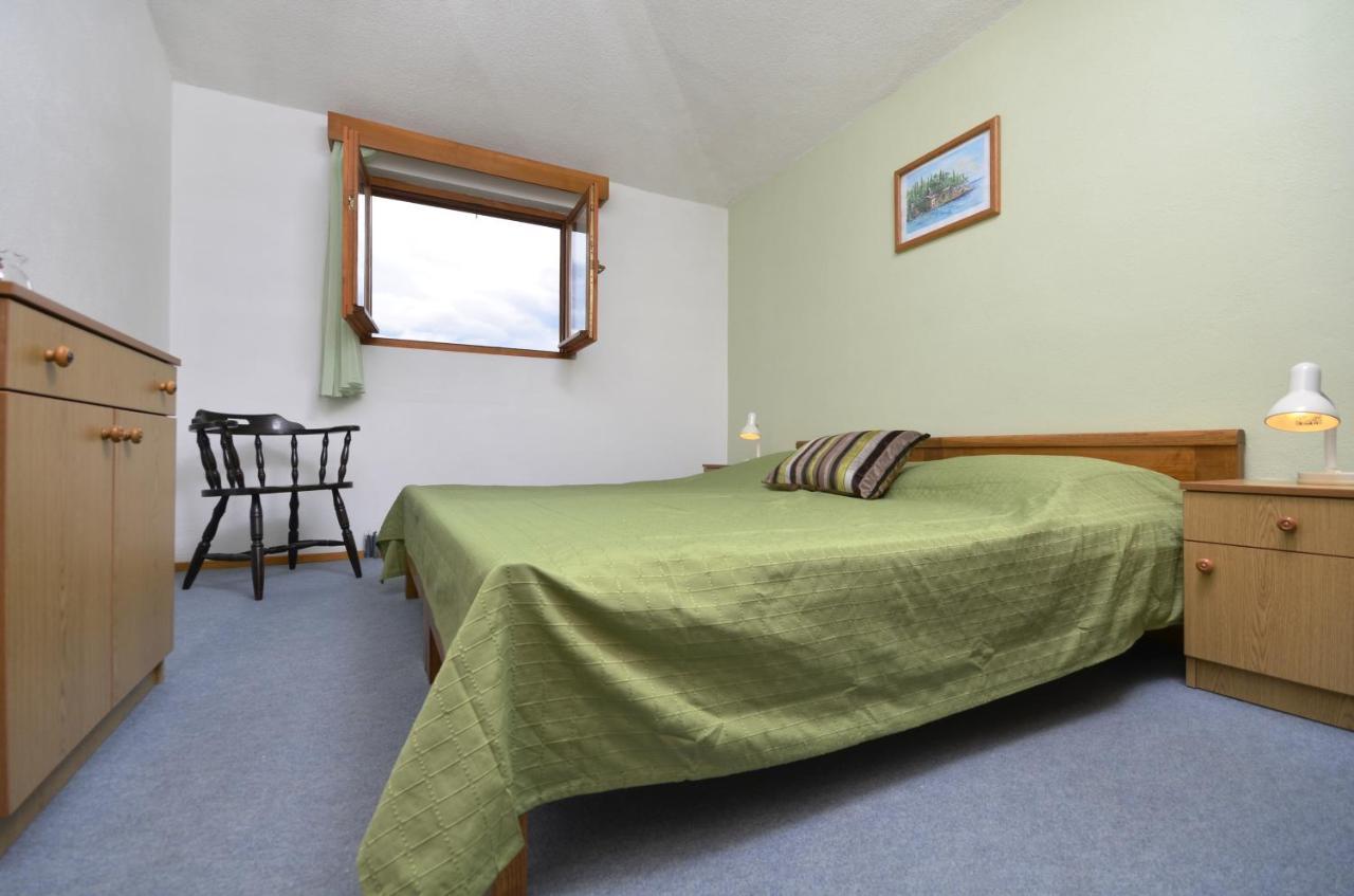 Family friendly apartments with a swimming pool Baska Voda, Makarska - 12442 Exteriör bild
