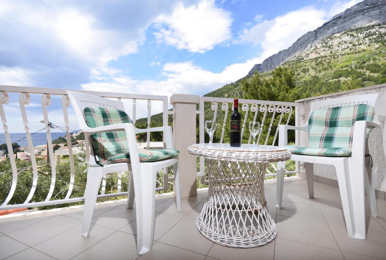 Family friendly apartments with a swimming pool Baska Voda, Makarska - 12442 Exteriör bild
