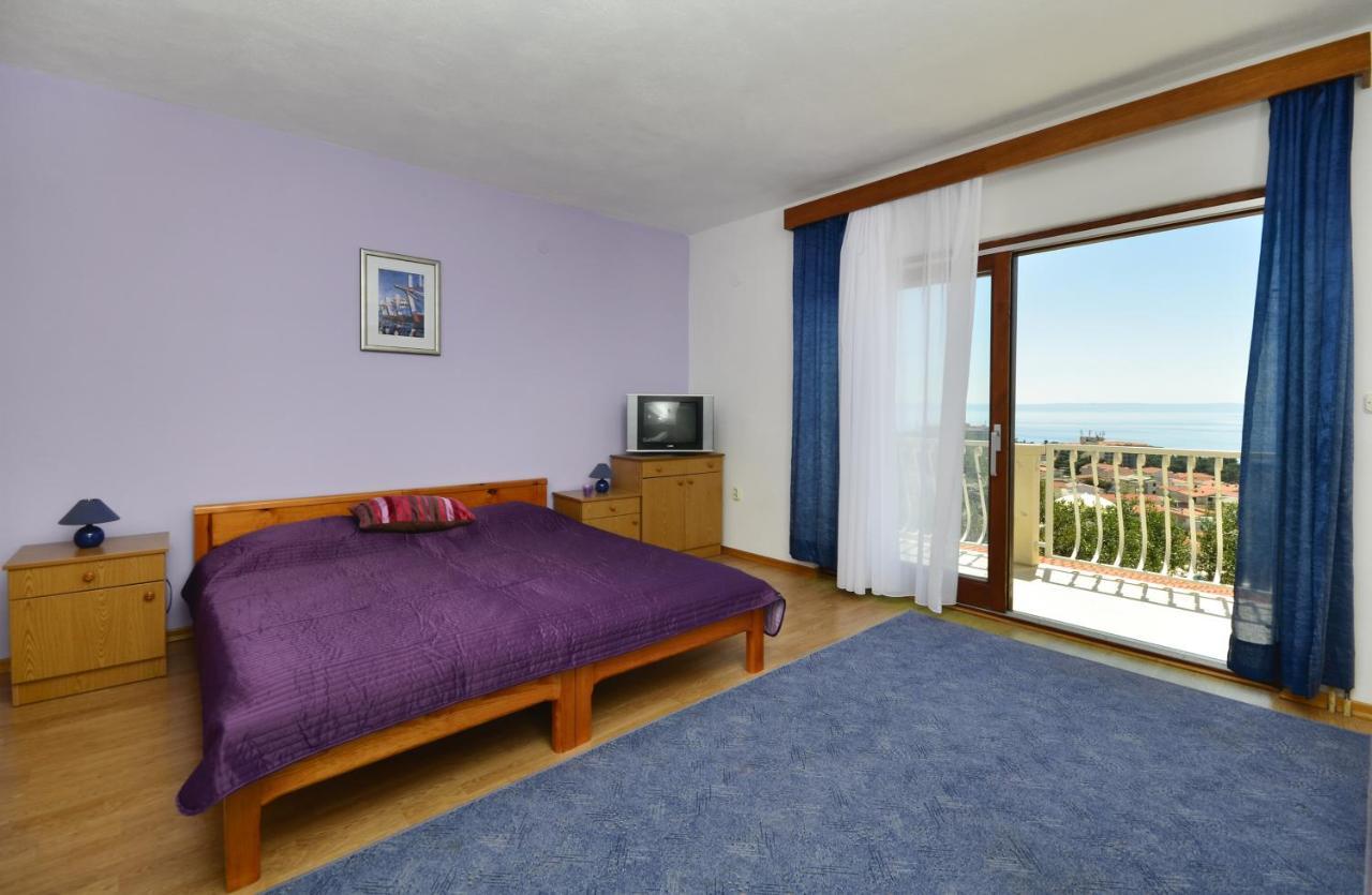 Family friendly apartments with a swimming pool Baska Voda, Makarska - 12442 Exteriör bild