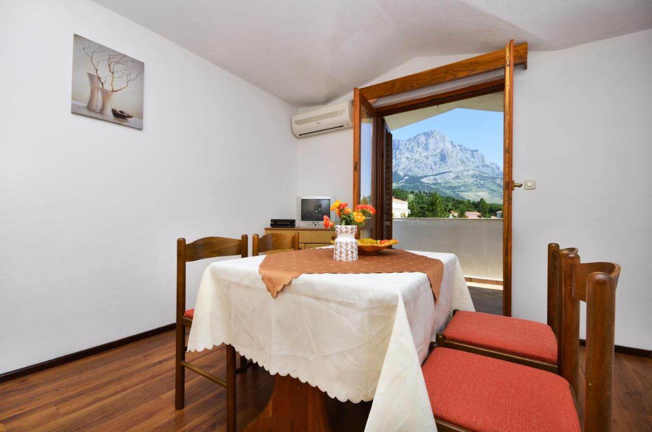 Family friendly apartments with a swimming pool Baska Voda, Makarska - 12442 Exteriör bild