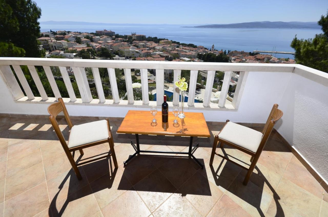 Family friendly apartments with a swimming pool Baska Voda, Makarska - 12442 Exteriör bild
