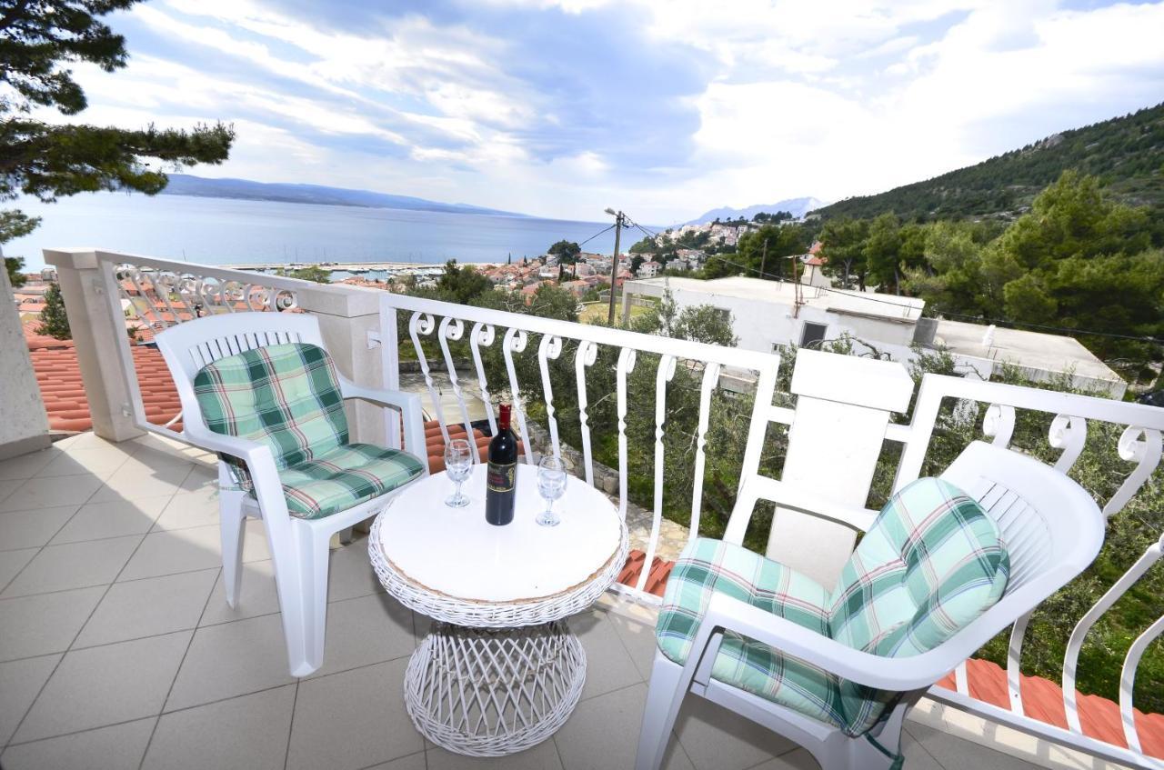 Family friendly apartments with a swimming pool Baska Voda, Makarska - 12442 Exteriör bild